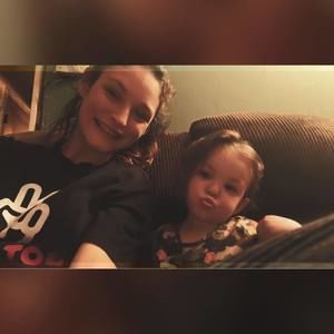 Meet your Posher, Curissa